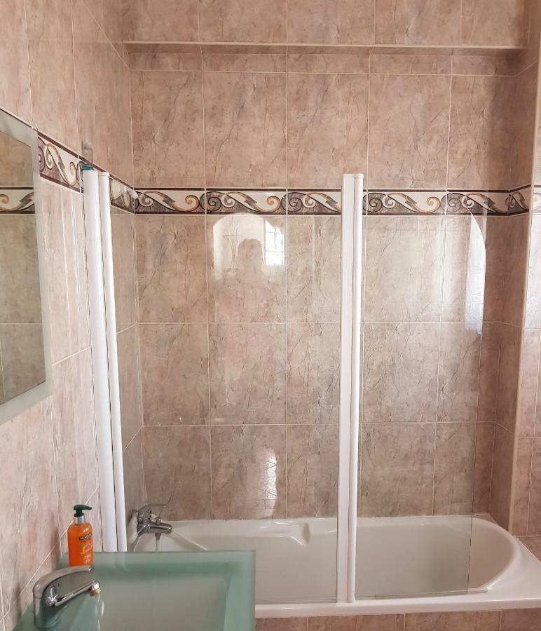 נאזרה Lucas Residence מראה חיצוני תמונה