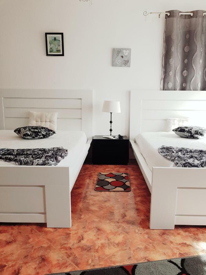 נאזרה Lucas Residence מראה חיצוני תמונה